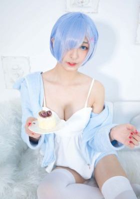 操董卿_1080超清免费观看